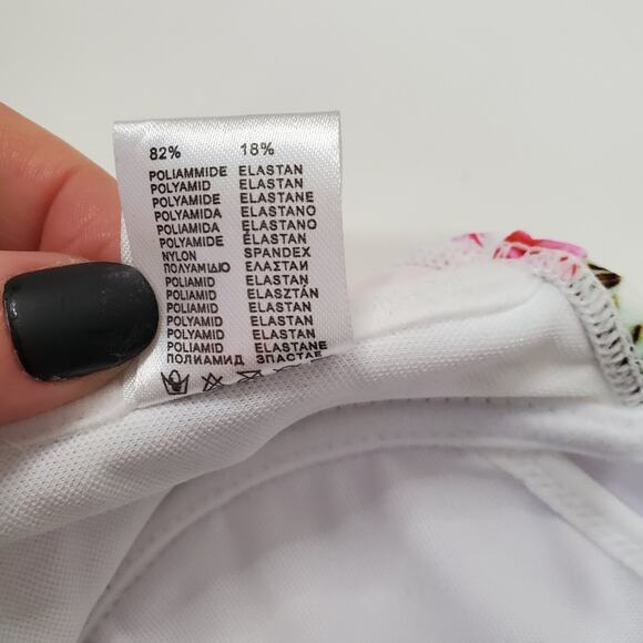 Cooclo | Tropical Floral Print Retro Bikini Top - Picture 5 of 5